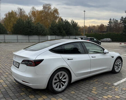 Белый Тесла Модель 3, объемом двигателя 0 л и пробегом 98 тыс. км за 19000 $, фото 6 на Automoto.ua