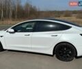 Белый Тесла Модель 3, объемом двигателя 0 л и пробегом 100 тыс. км за 19000 $, фото 8 на Automoto.ua