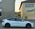 Белый Тесла Модель 3, объемом двигателя 0 л и пробегом 114 тыс. км за 20900 $, фото 7 на Automoto.ua