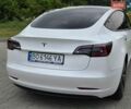 Білий Тесла Модель 3, об'ємом двигуна 0 л та пробігом 66 тис. км за 15999 $, фото 26 на Automoto.ua