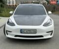 Белый Тесла Модель 3, объемом двигателя 0 л и пробегом 90 тыс. км за 14888 $, фото 1 на Automoto.ua