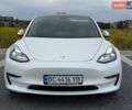 Білий Тесла Модель 3, об'ємом двигуна 0 л та пробігом 82 тис. км за 20000 $, фото 1 на Automoto.ua