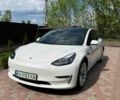 Білий Тесла Модель 3, об'ємом двигуна 0 л та пробігом 56 тис. км за 18000 $, фото 1 на Automoto.ua