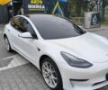 Білий Тесла Модель 3, об'ємом двигуна 0 л та пробігом 94 тис. км за 16900 $, фото 2 на Automoto.ua
