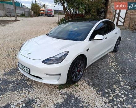 Белый Тесла Модель 3, объемом двигателя 0 л и пробегом 71 тыс. км за 18700 $, фото 1 на Automoto.ua