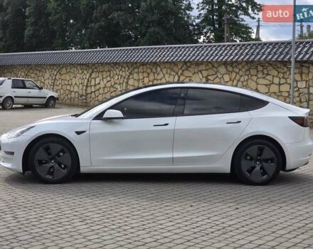 Білий Тесла Модель 3, об'ємом двигуна 0 л та пробігом 91 тис. км за 22999 $, фото 13 на Automoto.ua
