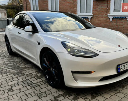 Белый Тесла Модель 3, объемом двигателя 0 л и пробегом 88 тыс. км за 22900 $, фото 19 на Automoto.ua