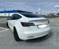 Білий Тесла Модель 3, об'ємом двигуна 0 л та пробігом 85 тис. км за 23999 $, фото 5 на Automoto.ua