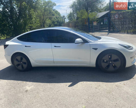 Белый Тесла Модель 3, объемом двигателя 0 л и пробегом 44 тыс. км за 19500 $, фото 4 на Automoto.ua