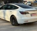 Белый Тесла Модель 3, объемом двигателя 0 л и пробегом 130 тыс. км за 14900 $, фото 3 на Automoto.ua