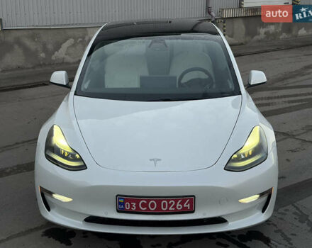Белый Тесла Модель 3, объемом двигателя 0 л и пробегом 92 тыс. км за 21900 $, фото 8 на Automoto.ua