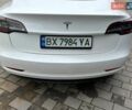 Белый Тесла Модель 3, объемом двигателя 0 л и пробегом 92 тыс. км за 19000 $, фото 4 на Automoto.ua
