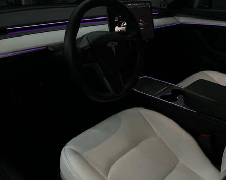 Тесла Модель 3 2021 у Львові на Automoto.ua Білий Тесла Модель 3, об'ємом двигуна 0 л та пробігом 109 тис. км за 25000 $, фото 4 на Automoto.ua