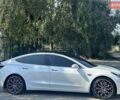 Білий Тесла Модель 3, об'ємом двигуна 0 л та пробігом 120 тис. км за 13900 $, фото 8 на Automoto.ua