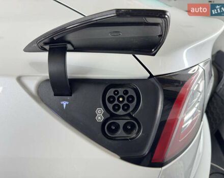 Белый Тесла Модель 3, объемом двигателя 0 л и пробегом 45 тыс. км за 29000 $, фото 12 на Automoto.ua