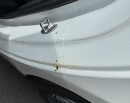 Белый Тесла Модель 3, объемом двигателя 0 л и пробегом 217 тыс. км за 15000 $, фото 10 на Automoto.ua