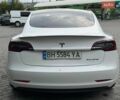 Білий Тесла Модель 3, об'ємом двигуна 0 л та пробігом 104 тис. км за 16500 $, фото 5 на Automoto.ua