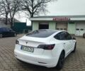 Білий Тесла Модель 3, об'ємом двигуна 0 л та пробігом 106 тис. км за 16900 $, фото 10 на Automoto.ua
