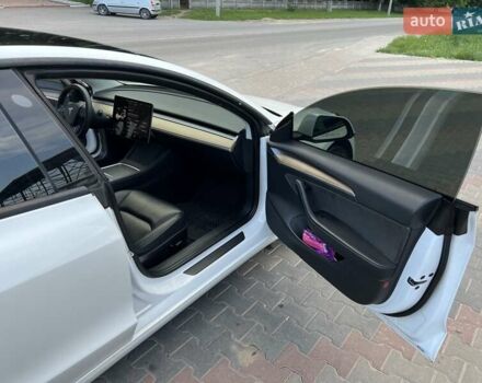 Белый Тесла Модель 3, объемом двигателя 0 л и пробегом 164 тыс. км за 18400 $, фото 12 на Automoto.ua