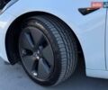 Білий Тесла Модель 3, об'ємом двигуна 0 л та пробігом 185 тис. км за 16500 $, фото 4 на Automoto.ua