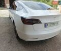 Білий Тесла Модель 3, об'ємом двигуна 0 л та пробігом 70 тис. км за 18400 $, фото 17 на Automoto.ua