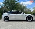 Белый Тесла Модель 3, объемом двигателя 0 л и пробегом 77 тыс. км за 19700 $, фото 3 на Automoto.ua