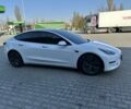 Белый Тесла Модель 3, объемом двигателя 0 л и пробегом 60 тыс. км за 17000 $, фото 4 на Automoto.ua