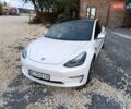 Белый Тесла Модель 3, объемом двигателя 0 л и пробегом 71 тыс. км за 18700 $, фото 2 на Automoto.ua