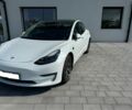Білий Тесла Модель 3, об'ємом двигуна 0 л та пробігом 115 тис. км за 12200 $, фото 2 на Automoto.ua