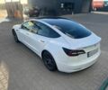 Белый Тесла Модель 3, объемом двигателя 0 л и пробегом 129 тыс. км за 17900 $, фото 14 на Automoto.ua