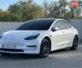 Белый Тесла Модель 3, объемом двигателя 0 л и пробегом 140 тыс. км за 21000 $, фото 1 на Automoto.ua