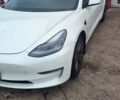 Білий Тесла Модель 3, об'ємом двигуна 0 л та пробігом 58 тис. км за 22200 $, фото 1 на Automoto.ua