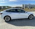 Белый Тесла Модель 3, объемом двигателя 0 л и пробегом 82 тыс. км за 20493 $, фото 1 на Automoto.ua
