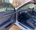 Білий Тесла Модель 3, об'ємом двигуна 0 л та пробігом 77 тис. км за 19800 $, фото 8 на Automoto.ua