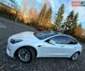 Білий Тесла Модель 3, об'ємом двигуна 0 л та пробігом 100 тис. км за 20799 $, фото 3 на Automoto.ua