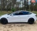 Белый Тесла Модель 3, объемом двигателя 0 л и пробегом 56 тыс. км за 18500 $, фото 3 на Automoto.ua