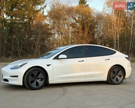 Білий Тесла Модель 3, об'ємом двигуна 0 л та пробігом 88 тис. км за 20950 $, фото 18 на Automoto.ua
