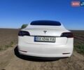 Білий Тесла Модель 3, об'ємом двигуна 0 л та пробігом 68 тис. км за 19200 $, фото 6 на Automoto.ua