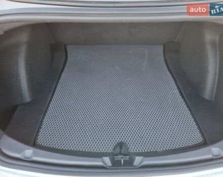 Тесла Модель 3 2021 в Кропивницком (Кировограде) на Automoto.ua Белый Тесла Модель 3, объемом двигателя 0 л и пробегом 20 тыс. км за 29500 $, фото 42 на Automoto.ua