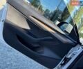 Білий Тесла Модель 3, об'ємом двигуна 0 л та пробігом 139 тис. км за 17900 $, фото 10 на Automoto.ua