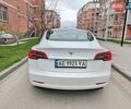 Белый Тесла Модель 3, объемом двигателя 0 л и пробегом 29 тыс. км за 21490 $, фото 5 на Automoto.ua