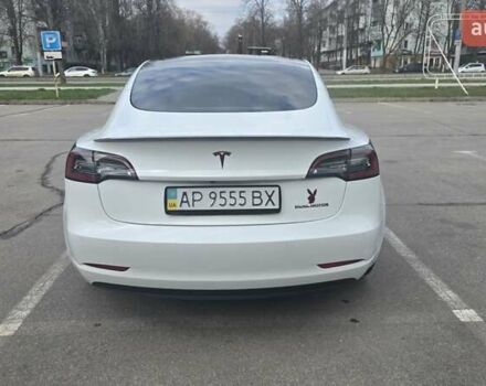 Белый Тесла Модель 3, объемом двигателя 0 л и пробегом 29 тыс. км за 24999 $, фото 19 на Automoto.ua