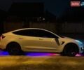 Білий Тесла Модель 3, об'ємом двигуна 0 л та пробігом 96 тис. км за 18500 $, фото 8 на Automoto.ua