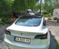 Белый Тесла Модель 3, объемом двигателя 0 л и пробегом 65 тыс. км за 18500 $, фото 5 на Automoto.ua