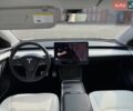 Белый Тесла Модель 3, объемом двигателя 0 л и пробегом 98 тыс. км за 21500 $, фото 7 на Automoto.ua