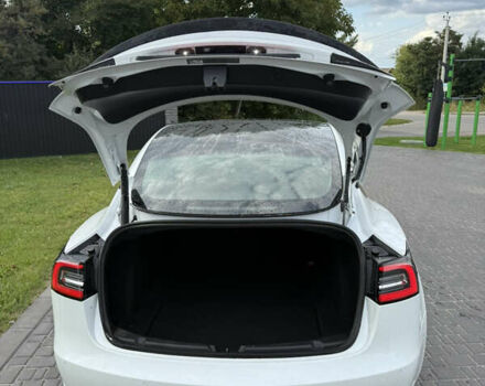 Тесла Модель 3 2021 у Києві на Automoto.ua Білий Тесла Модель 3, об'ємом двигуна 0 л та пробігом 200 тис. км за 16500 $, фото 12 на Automoto.ua