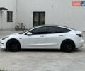 Білий Тесла Модель 3, об'ємом двигуна 0 л та пробігом 107 тис. км за 19999 $, фото 10 на Automoto.ua