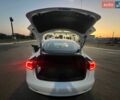 Белый Тесла Модель 3, объемом двигателя 0 л и пробегом 68 тыс. км за 16999 $, фото 17 на Automoto.ua