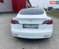 Білий Тесла Модель 3, об'ємом двигуна 0 л та пробігом 61 тис. км за 16700 $, фото 15 на Automoto.ua