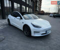 Белый Тесла Модель 3, объемом двигателя 0 л и пробегом 37 тыс. км за 19999 $, фото 141 на Automoto.ua